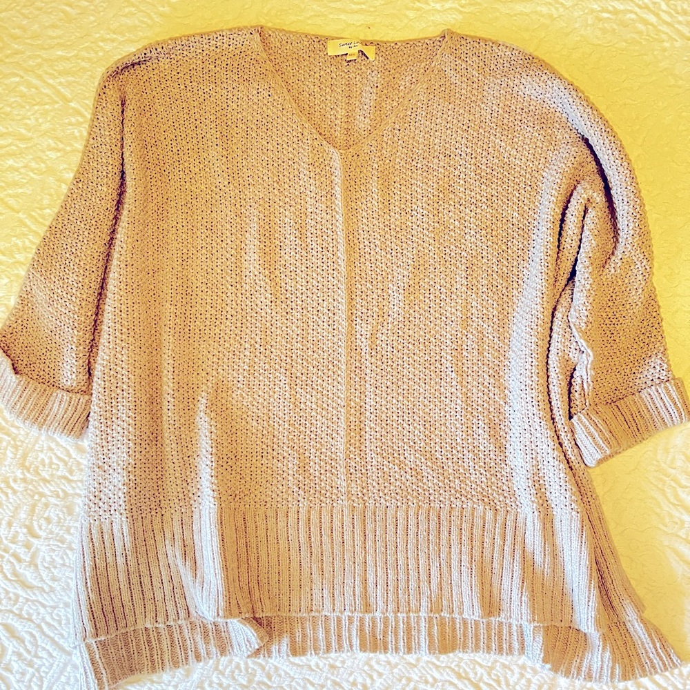 Ladies sweater